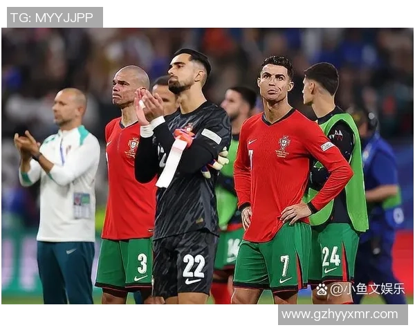 踮脚足球明星的崛起与传奇故事揭秘，谁将成为下一个传奇巨星